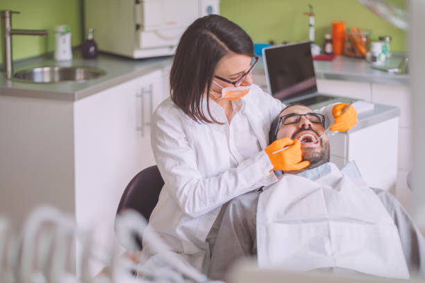 Best Weekend Emergency Dental Services in Earlington, KY